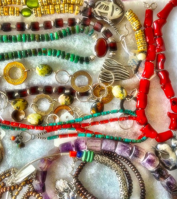 Quelles croisières proposent des ateliers de fabrication de bijoux en perles en Australie?